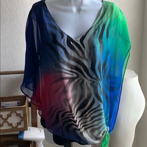 Frank Lyman women’s blouse